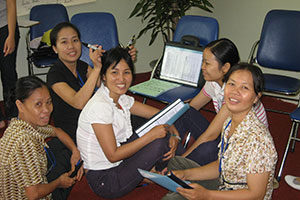 self helpgroup - Oikodrom Photo